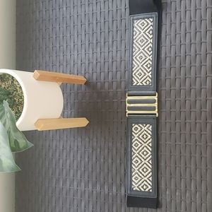 The Limited Stretch Belt